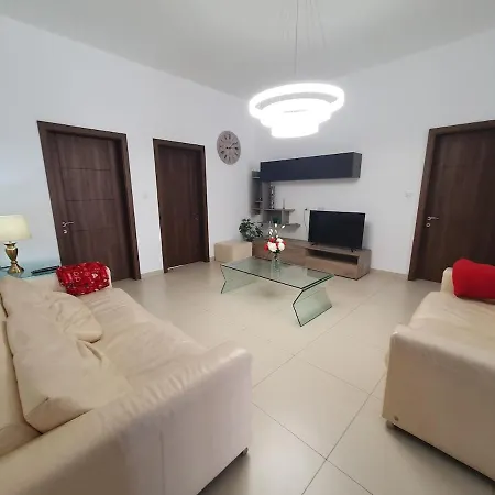 Icc Holiday Apartment In Marsascala Marsaskala Exterior photo